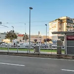 Crystal House Front Tramvia