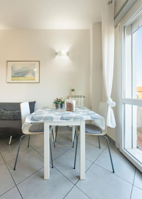Crystal House Front Tramvia Florencia